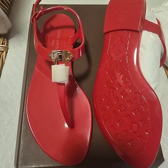 Louis Vuitton Bikini Flat Sandal Red Sz 38 - Picture 1 of 4